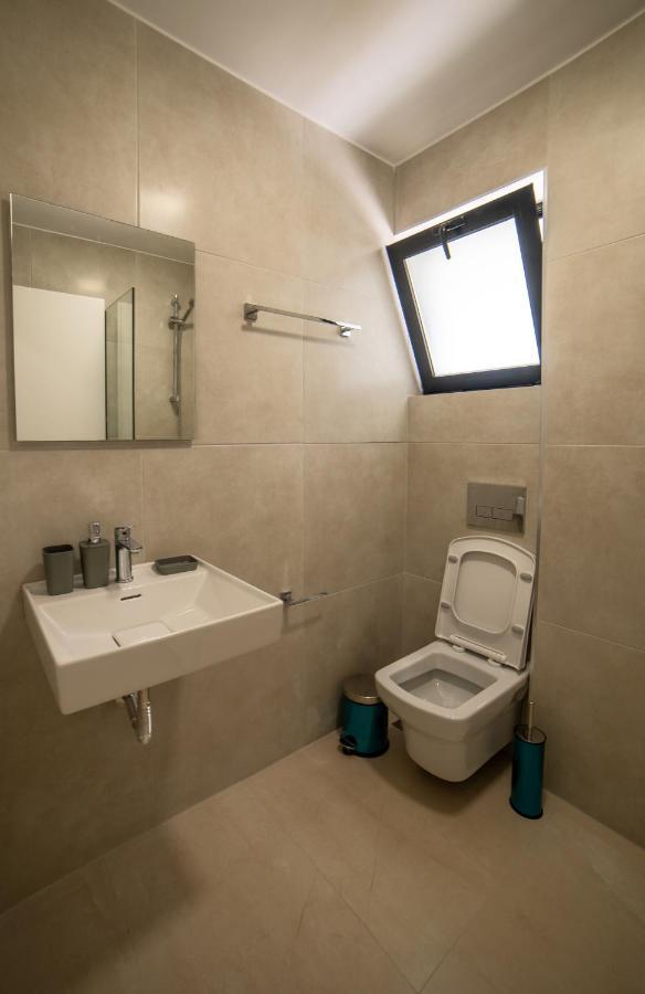 Sea Apartments 123 Саранде Екстериор снимка