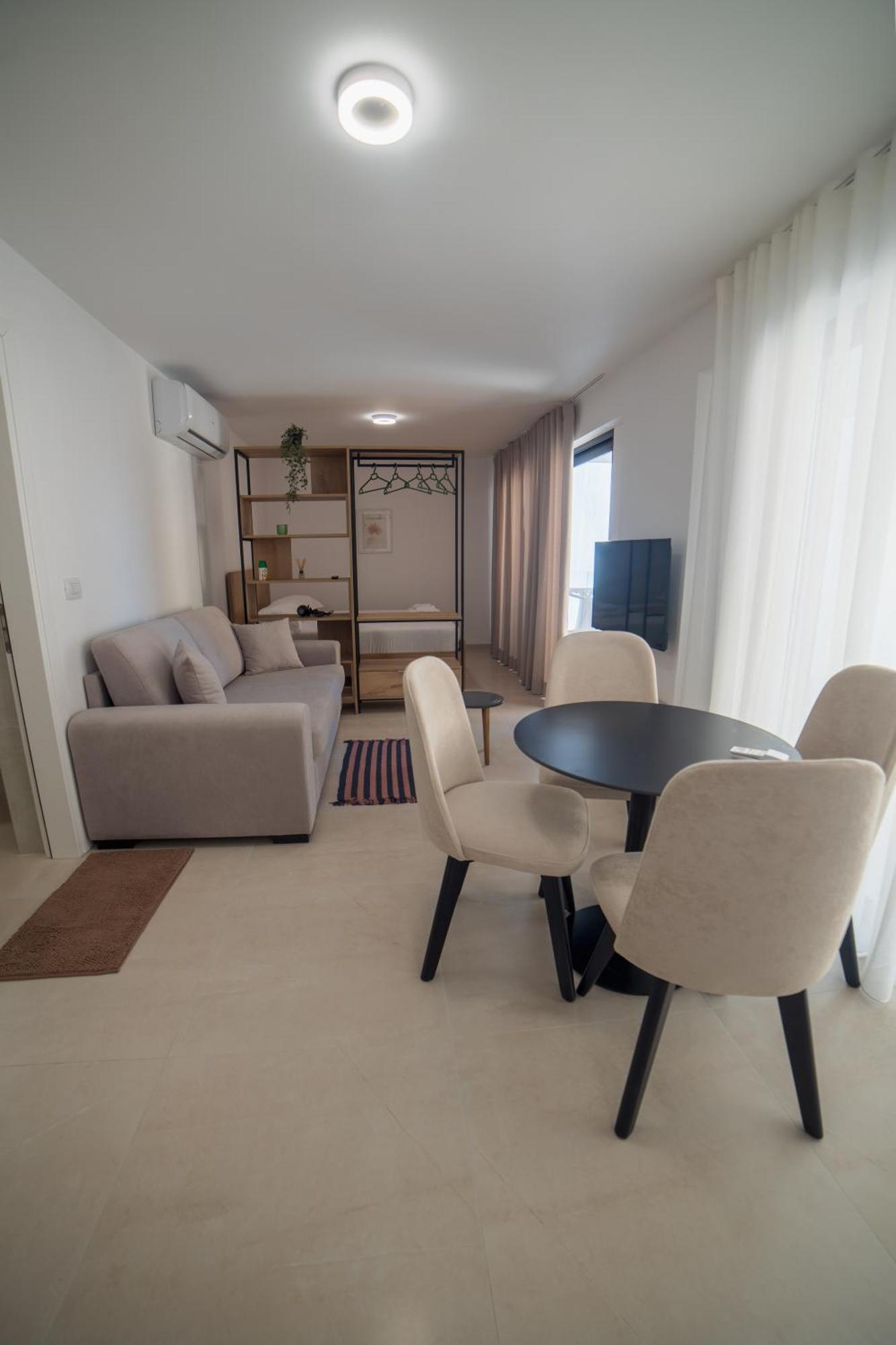 Sea Apartments 123 Саранде Екстериор снимка