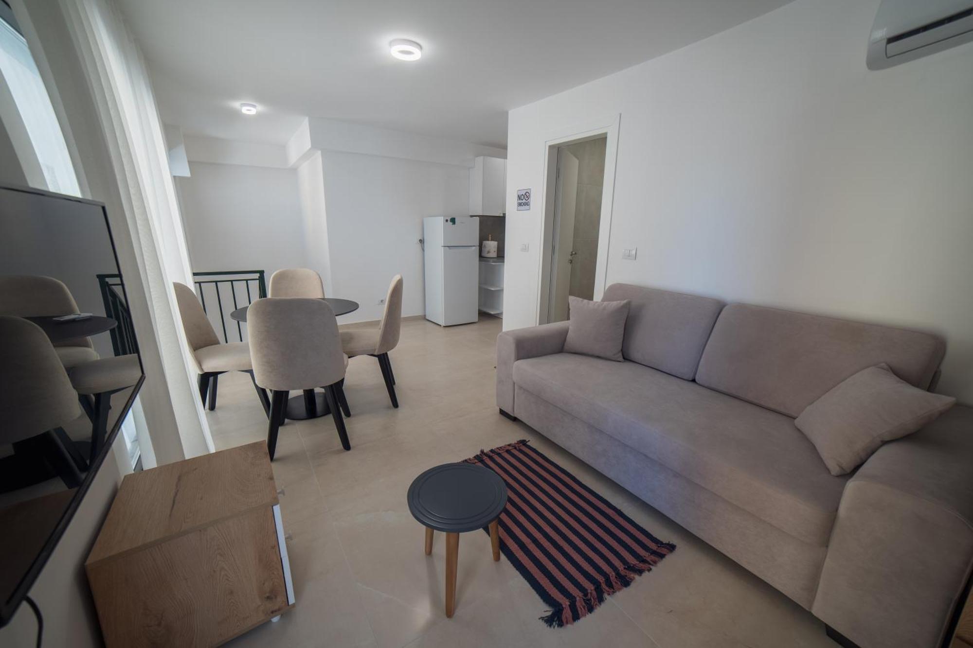 Sea Apartments 123 Саранде Екстериор снимка