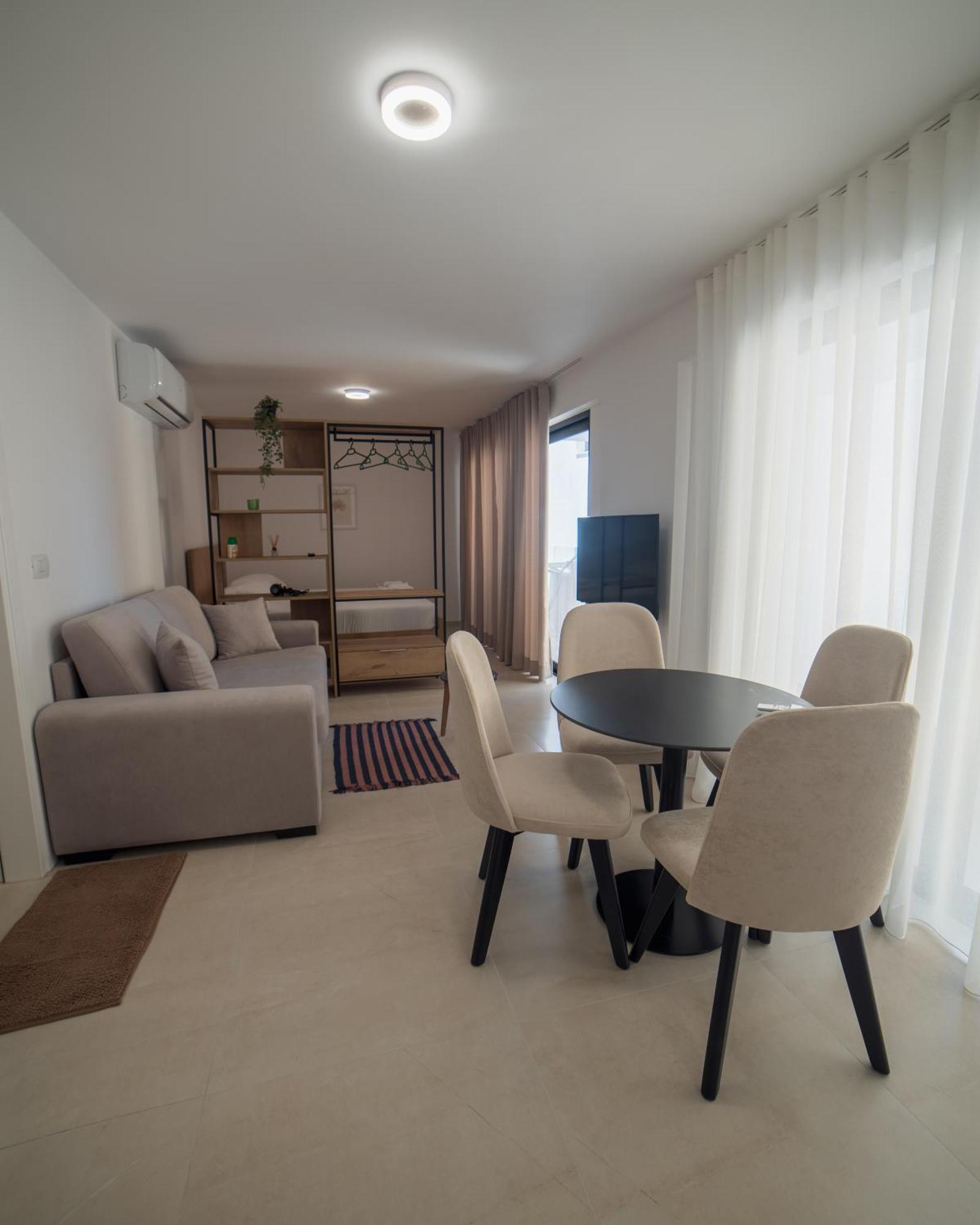 Sea Apartments 123 Саранде Екстериор снимка